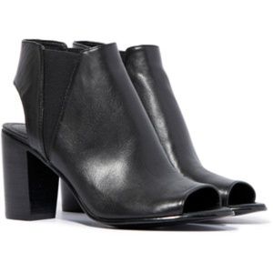 Steve Madden Nobel Open Toe Booties